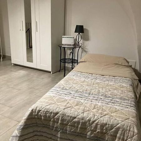 Center And Station Apartment Bari Ngoại thất bức ảnh