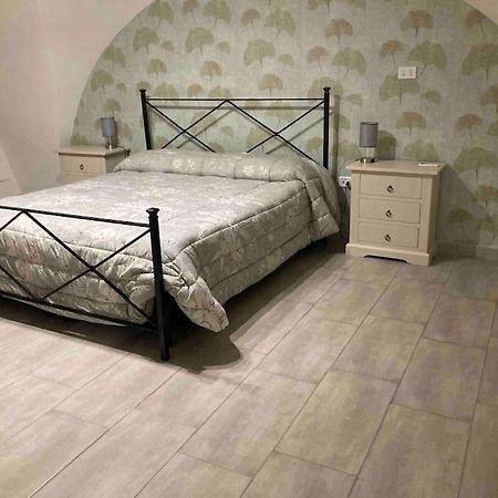 Center And Station Apartment Bari Ngoại thất bức ảnh